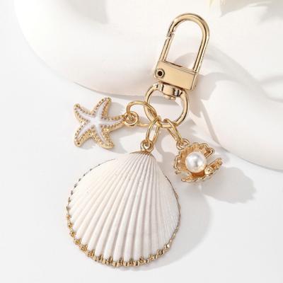 Vintage Creative Keychain Shell Starfish Pearl Shell Pendant Car Key Ring Bag Charm Accessory for Women and Men