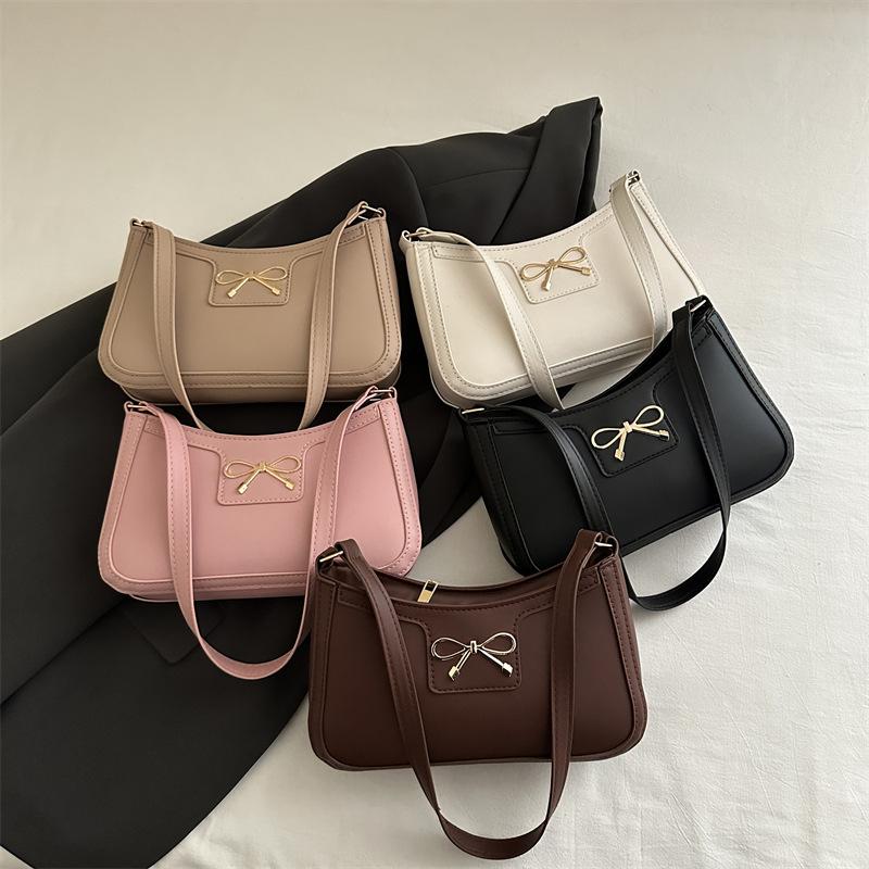 2025 autumn new popular bow solid color large capacity fashion texture simple crossbody armpit women's bag