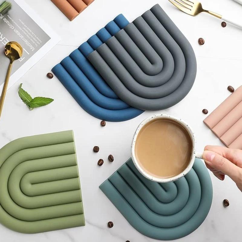 Rainbow Silicone Mat Pot Thermal Table Heat Resistant High Temperature Cup Thickened To Prevent Scalding