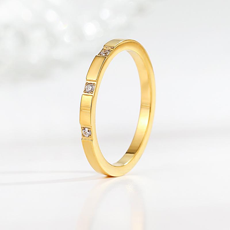 Japanese & Korean Titanium Steel Diamond Ring - Simple, Fashionable, and Elegant Couple's Jewelry