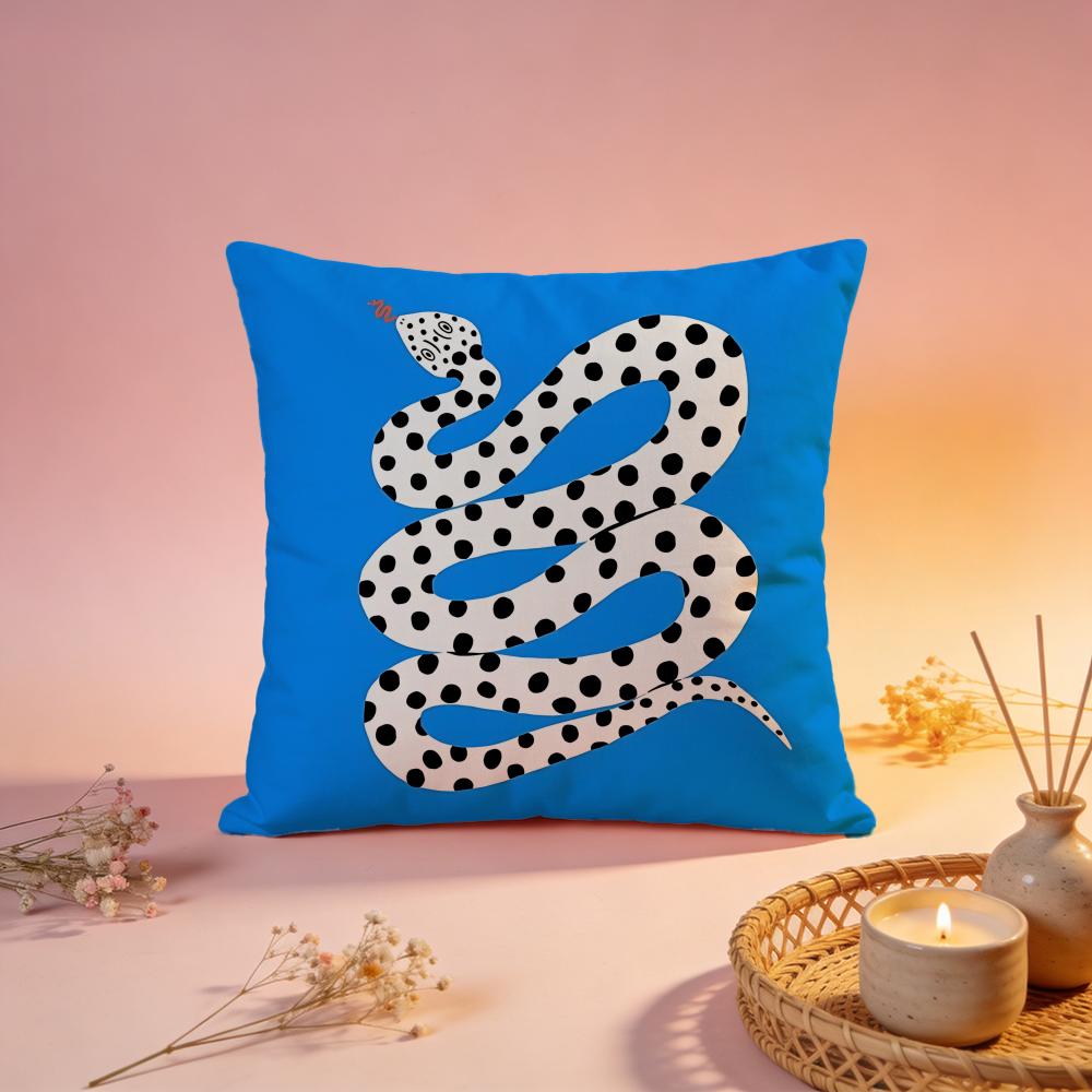 Edgy Graffiti Snake Art Cushion Cover Comfortable Durable Pillow Cover MultiScene for Home Office Car Sofa