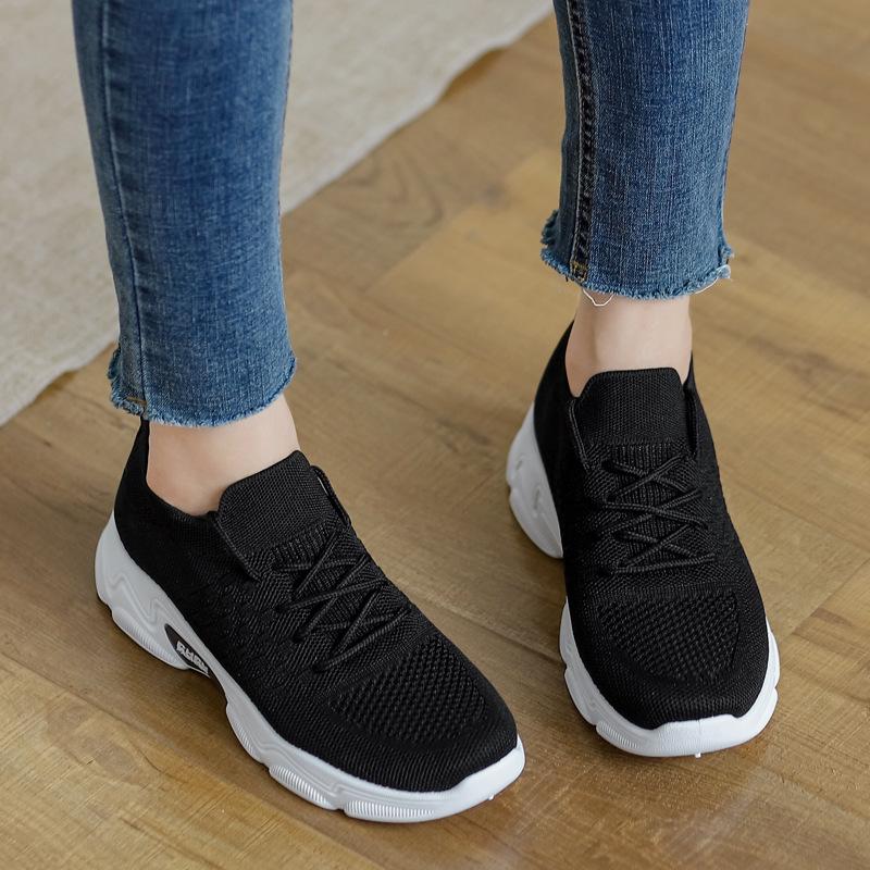 Versatile Sports Shoes for Women Mesh Cushioning Lightweight Women Running Shoes Women Sports Shoes Hot Sale Fashionable Luxury