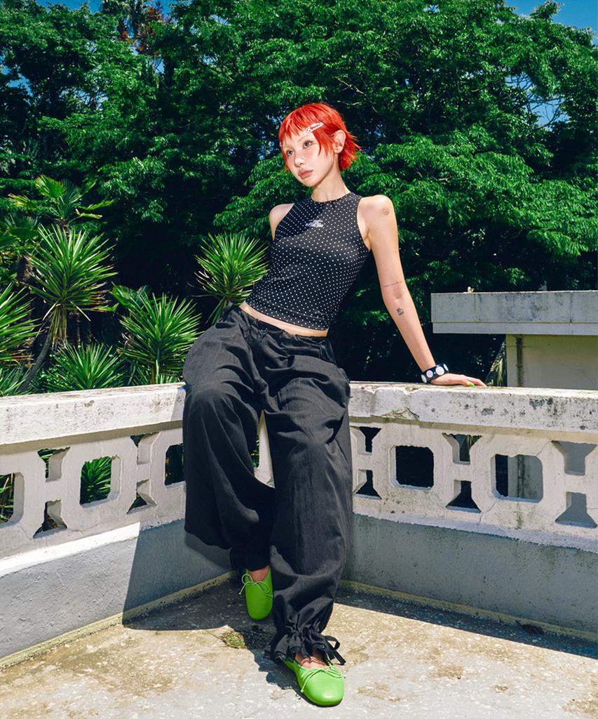 Haitaideupeulaengki Lace Hem Wide Pants Black