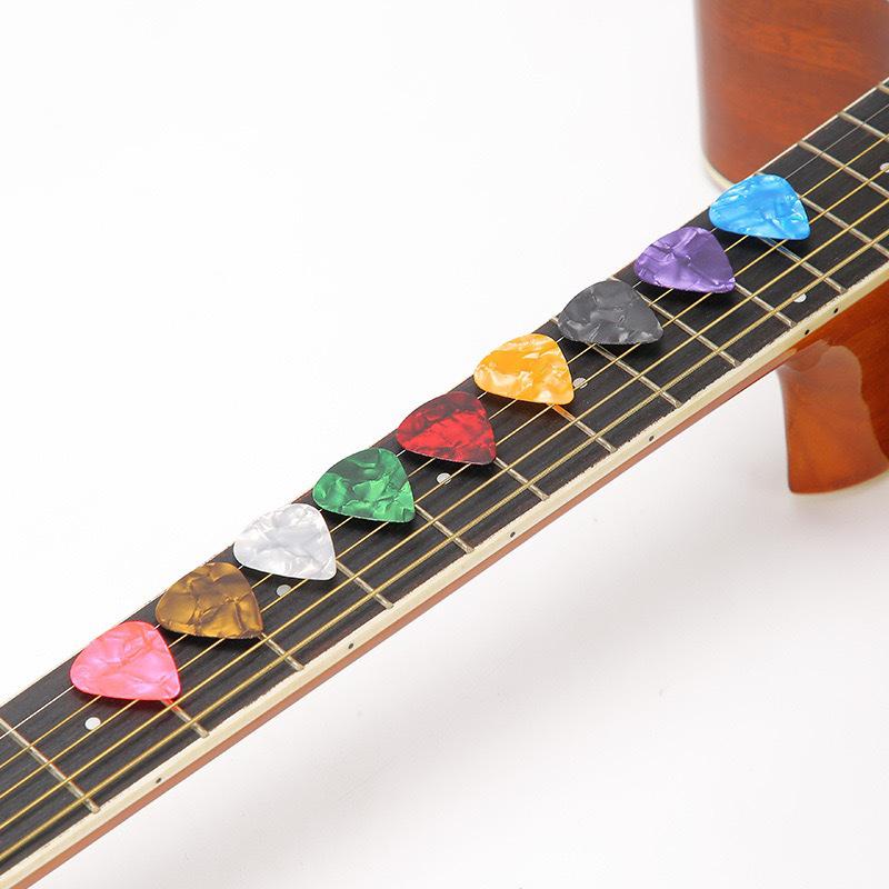 Plettri per Chitarra in Celluloide a Forma di Cuore - Plettri in ABS Satinato, Accessori Colorati