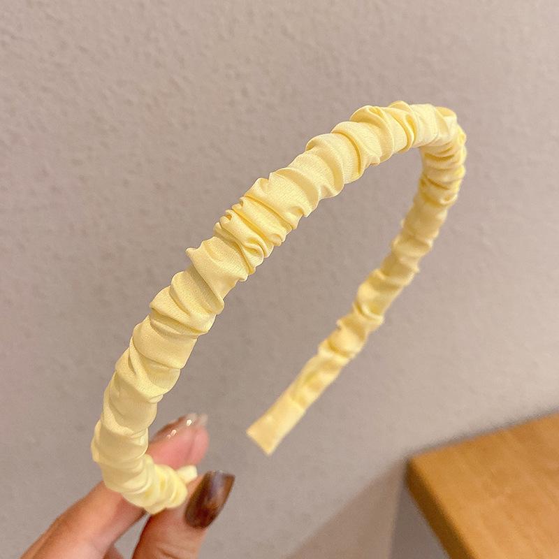 Bandeau Plissé en Satin Violet Taro d'Été – Accessoire Cheveux Élégant Polyvalent