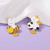 Original small animal brooch rabbit cat bee panda clothes accessories butterfly buckle schoolbag decoration