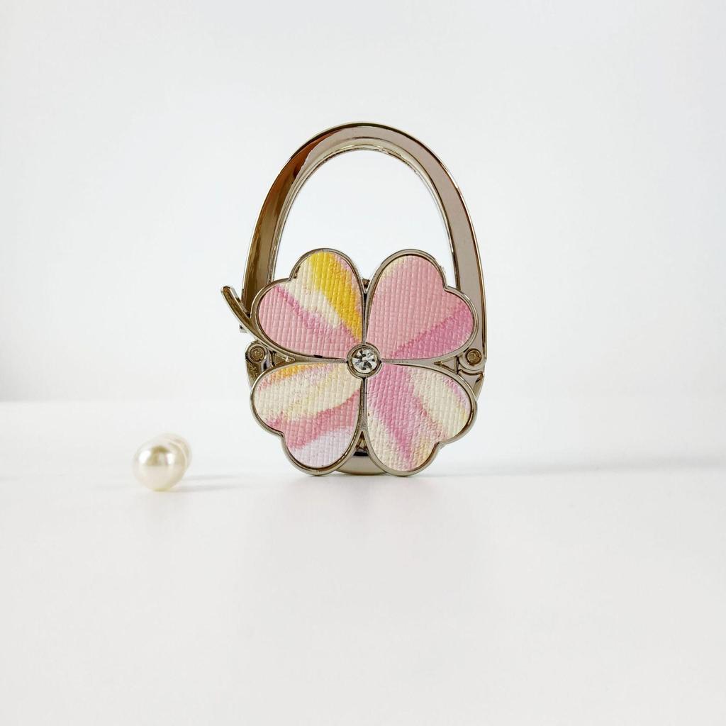 Four-Leaf Clover Floral Handbag Hook - Decorative Storage Accessory