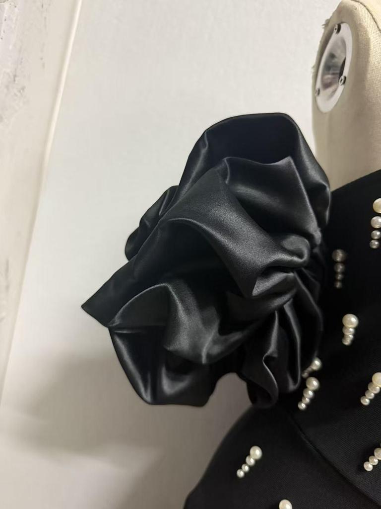 2025 Perlenbesetztes trägerloses Abendkleid mit Puffärmeln und schulterfreiem Schnitt für Damen