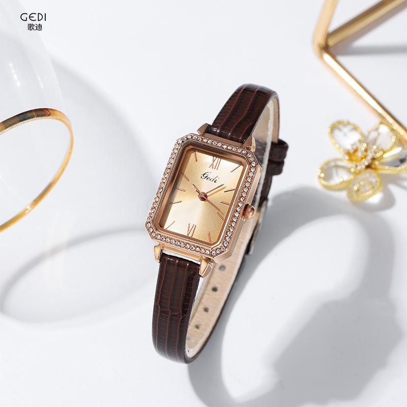 Fashion Personality Niche Square Plate Quartz Watch Women'S Diamond-Encrusted Light Luxury Temperament Student Belt Watch
