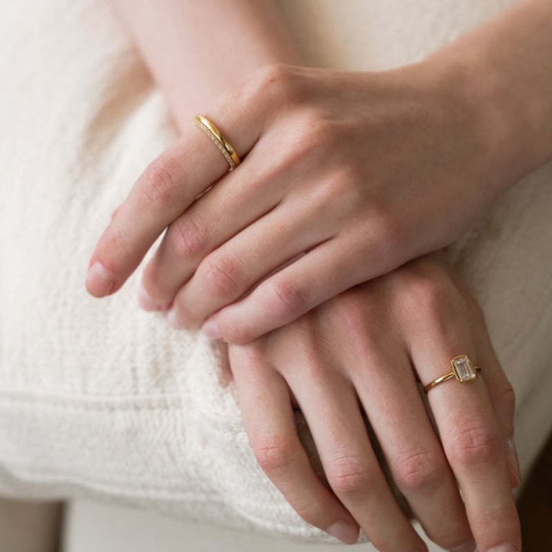 Aube de moi Classic Square Cubic Ring