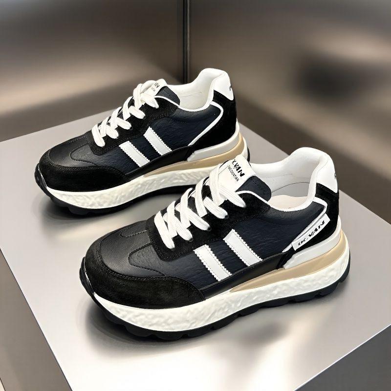 

Thick-soled inner height increase lightweight black Forrest Gump casual sneakers 22 new autumn and winter hongjie 35