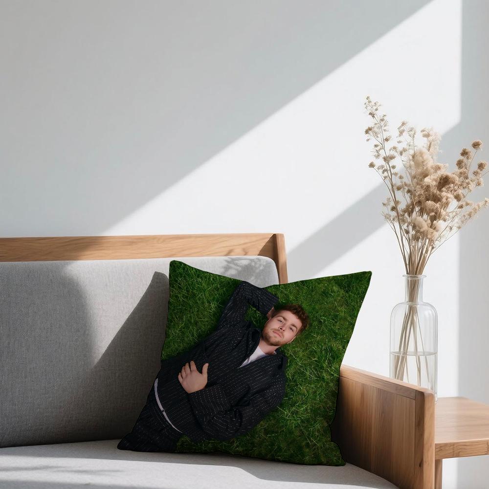 Singer A-Alex Warren Cushion Cover Square Sofa Cushion Cover Casual Skin-Friendly Comfortable Pillow Cover