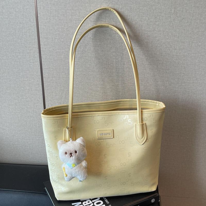 Large capacity bag women's summer new simple portable shoulder bag commuter tote bag