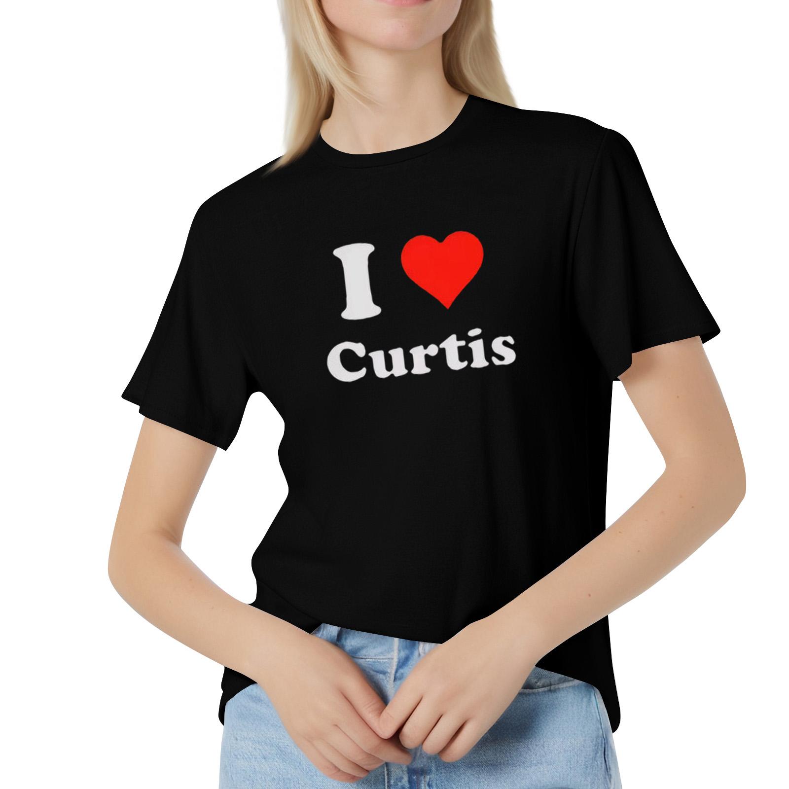 

Минималистичная футболка с воротником, который не деформируется, сочетающая комфорт и повседневный стиль M