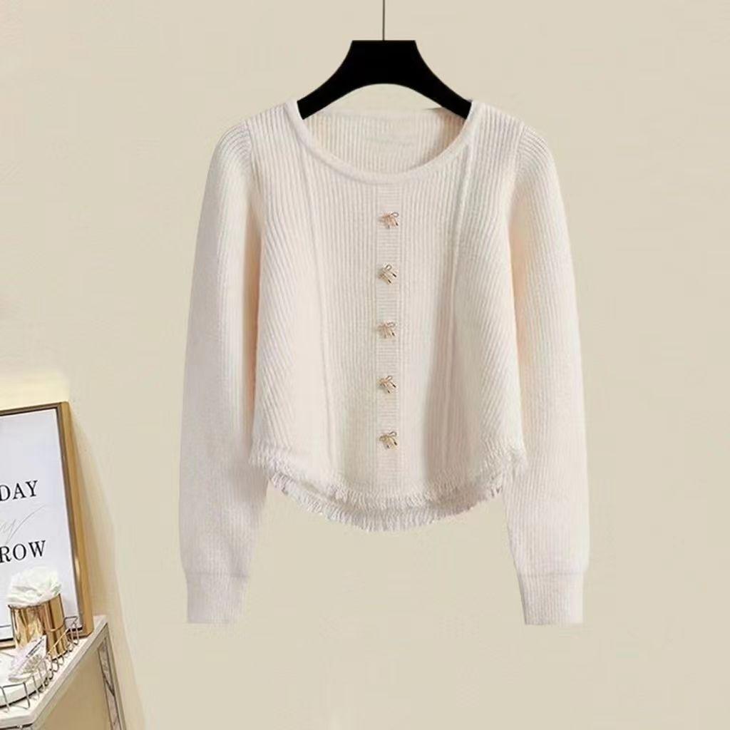Short Long Sleeved Sweater Top for Women with Spring and Autumn Tassel Design Loose Knit Base Sweater