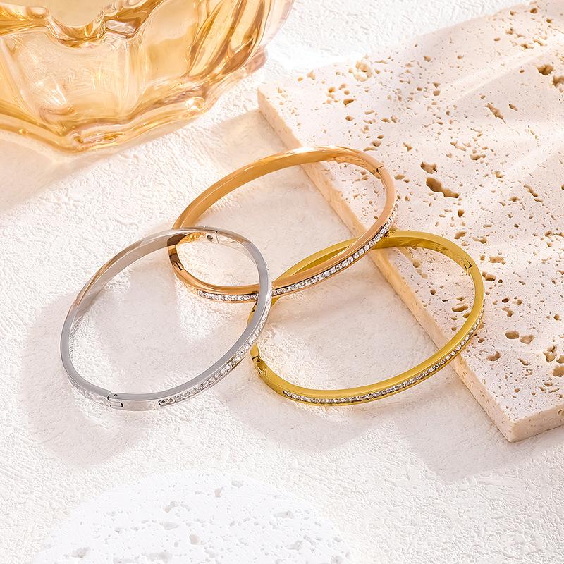 Htpwe Stainless Steel Inlaid Square Zirconium Bracelet Women 18k Gold Plated Couple Holiday Gift Bracelet Party Daily Zircon