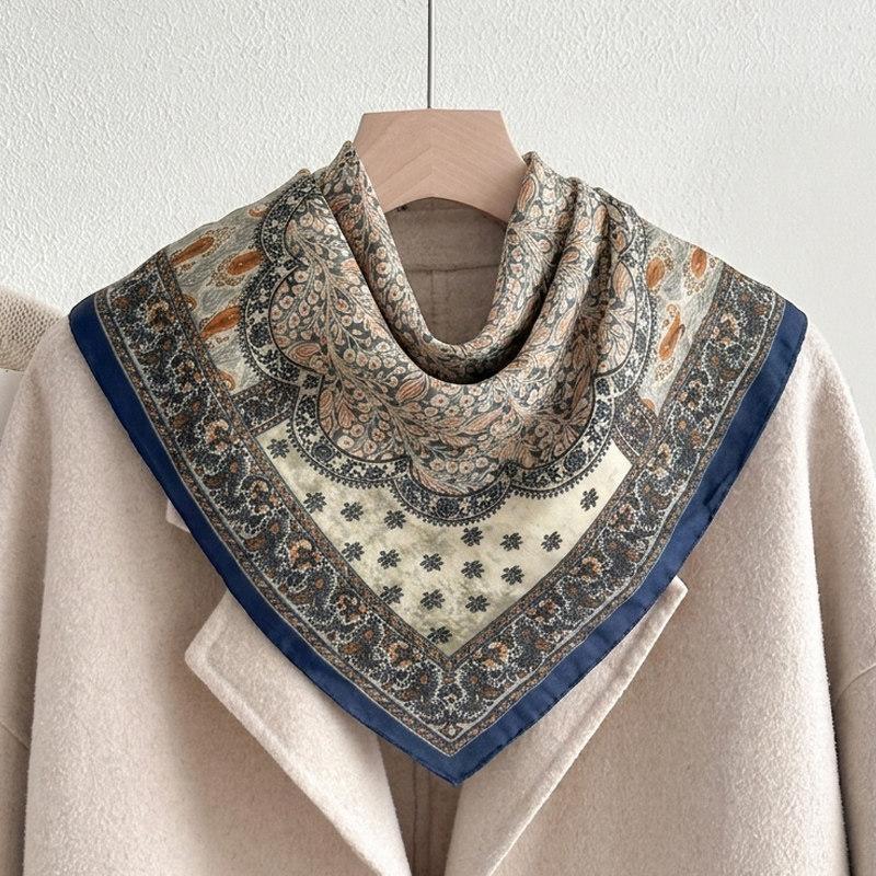 71 Cotton and Linen Retro Wind Green Geometric Small Square Scarf Silk Scarf Women's New Neck Protection Small Scarf Silk Scarf Neck High Sense