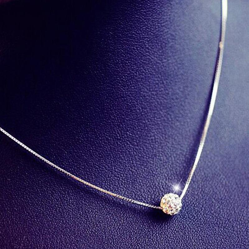 Colares com Pingente de Bola da Sorte de Cristal de Zircônia Diamante Simples Deslumbrantes Joias para Mulheres Gargantilha Presente Fofo