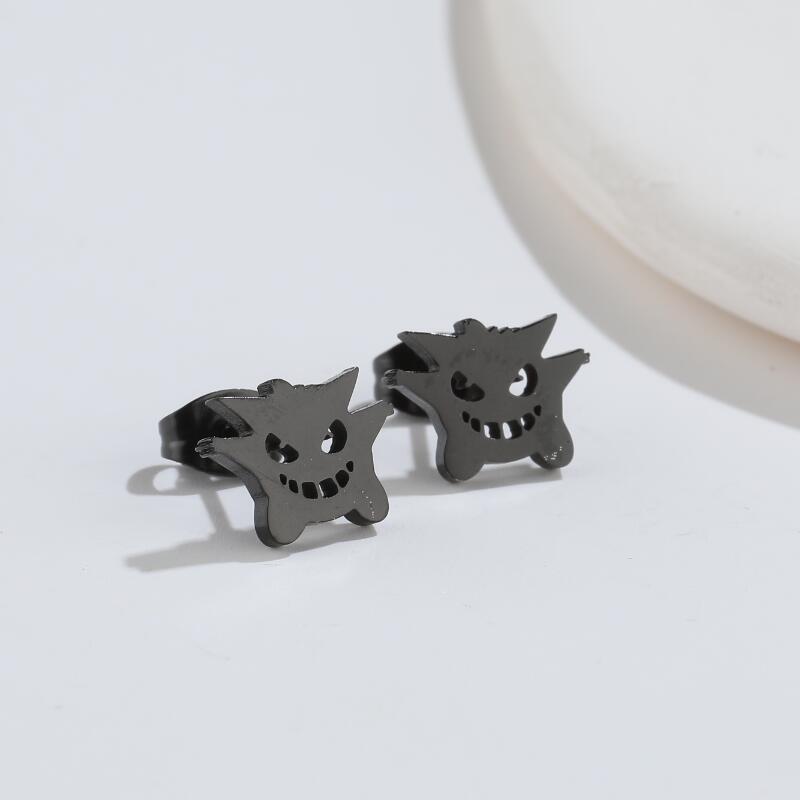 Halloween Bat Stainless Steel Stud Earrings - Minimalist Animal Design for Women, Vintage Christmas Mini Earrings