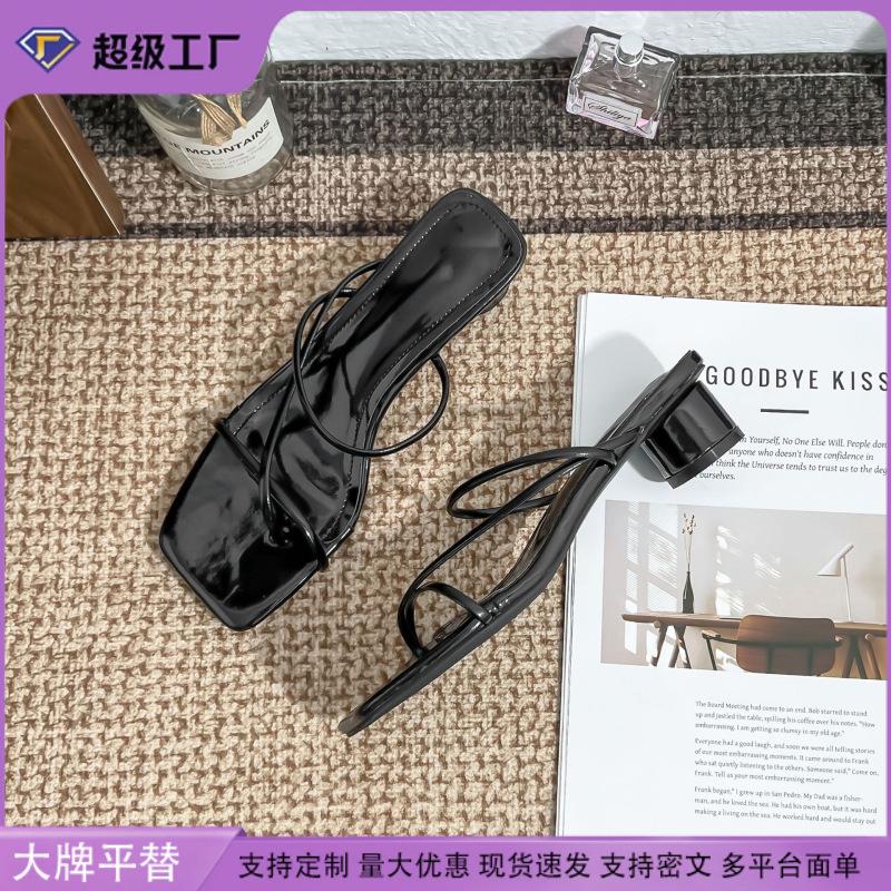 2025 new slippers outer wear women's summer versatile high-heeled sandals not tired feet French temperament sandals women's summer commuting