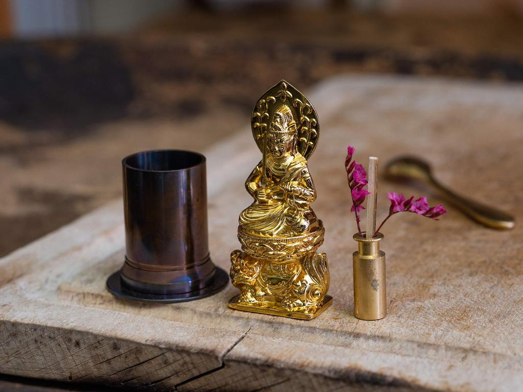 Small Manjusri Bodhisattva Buddha Statue Gold by Sculptor Keishu Original model in the Year of the Zodiac guardian Takaoka Bronze Bosatsu (7.2cm,