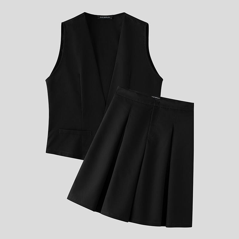 INCERUN Two Pieces Men V Neck Thin Sleeveless Vest and Pleated Shorts Clothing Sets