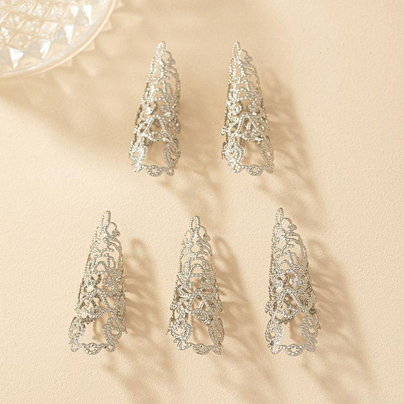 Neuer Modetrend Fingerset weibliche Persönlichkeit Design Sinn für hohles Muster Nägel