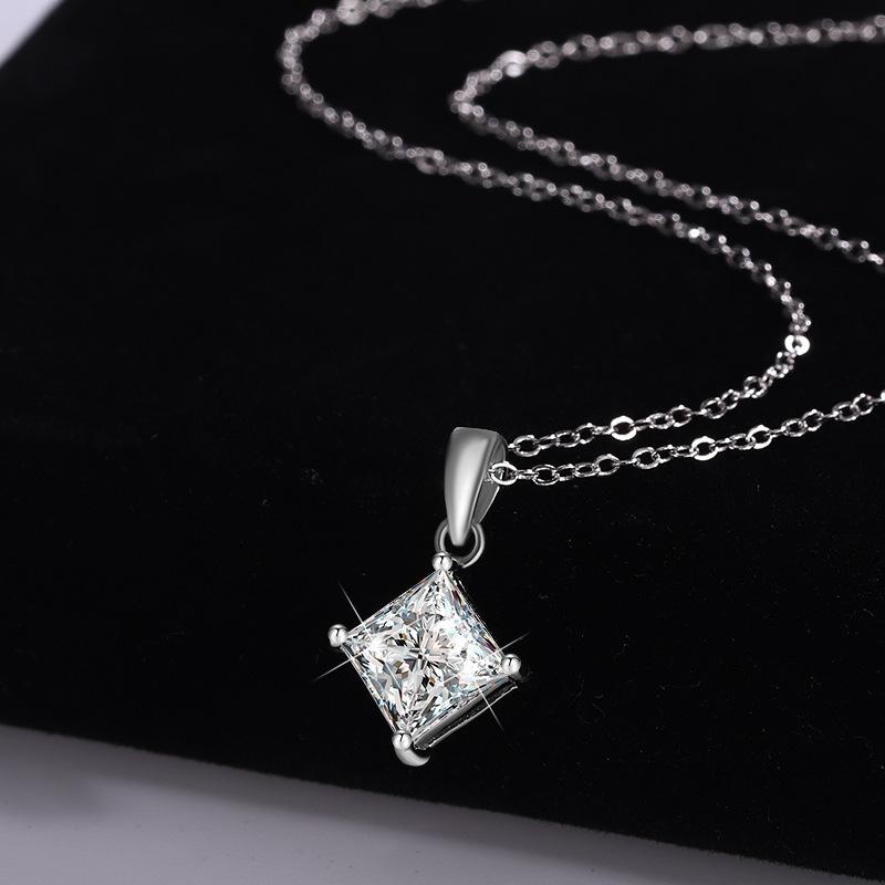 Hot Selling Cross‑border S925 Sterling Silver Princess Cut Moissanite Pendant Necklace for Women, Clavicle Chain, Valentine's Da