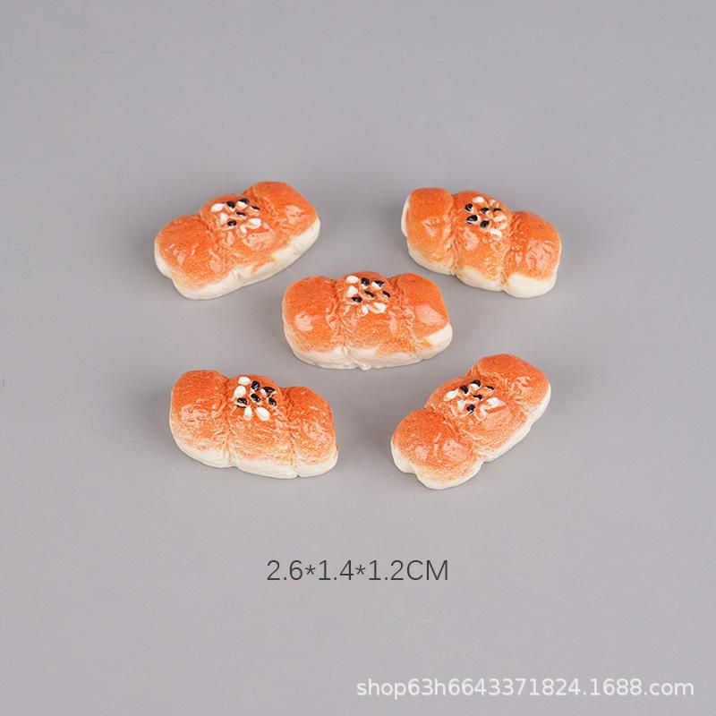 Mini Miniature Breadboard Dessert Model Simulation Play House Toy Shelf Ornament Edible Play Doll House Small Ornament