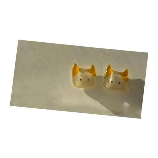 

1 Pair Stud Earrings No Burrs Lightweight Kitten Design Ear Studs Allergy-free Invisible Non-irritating Earrings Jewelry Gift B