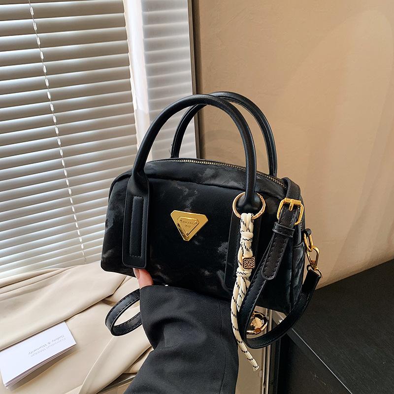 Hand Carry Fashion Casual Bag New Versatile Shoulder Bag Women's Bag