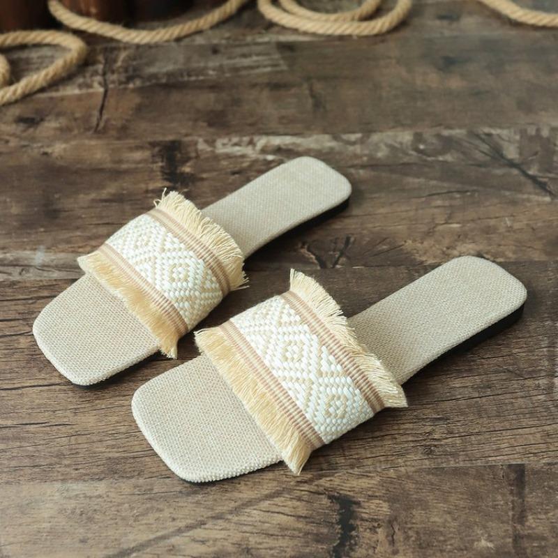 Large size fringed slippers women's summer new square head flat bottom one word casual cool slippers women