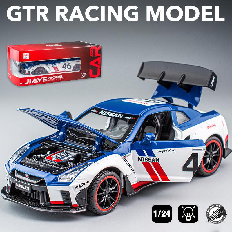 

Масштаб 1/22 GTR Racing, литая под давлением модель автомобиля, игрушечный автомобиль с откатным механизмом, звуком и светом для детей, коллекция подарков для мальчиков и девочек 1/22-19.8x8.5x6cm белый