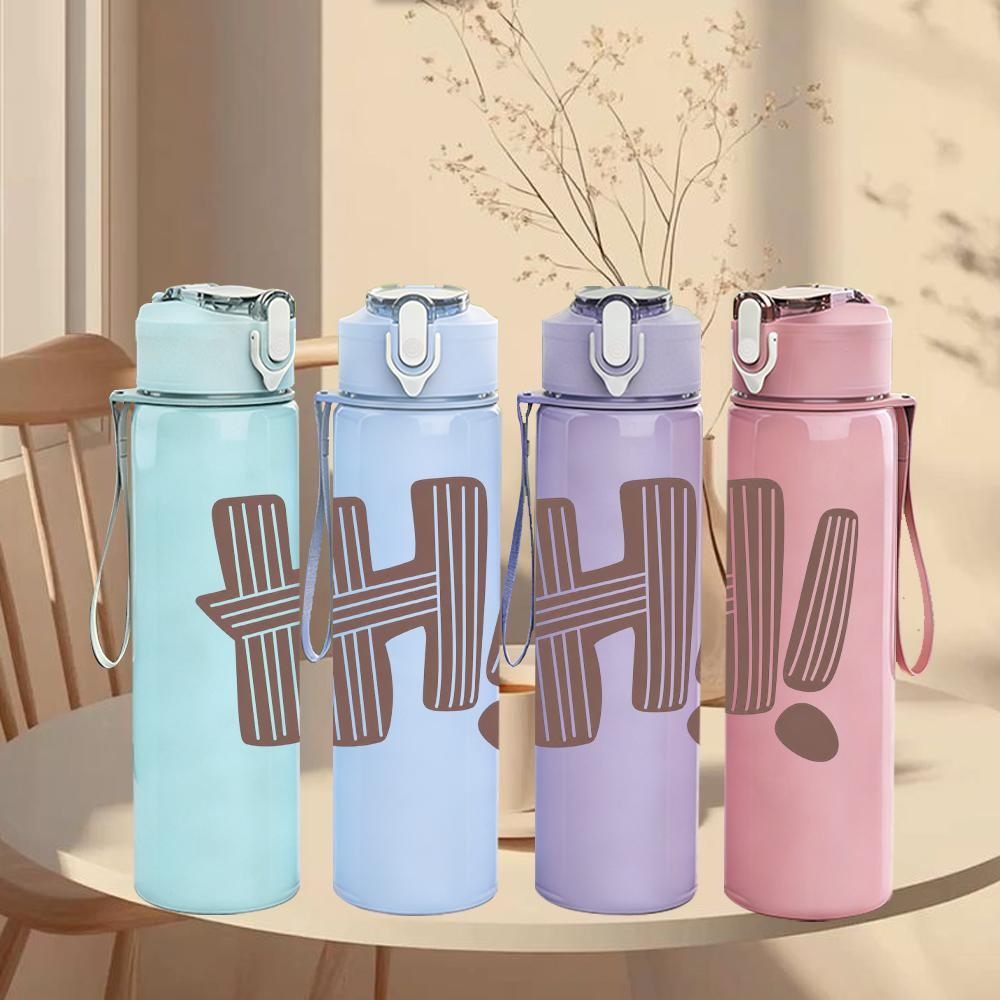 1PC Striped Hi Letter Graphic,750ml Color Plastic Sports Water Bottle,Leakproof Flip Straw Lid,Suitable for Sports Office Home Use