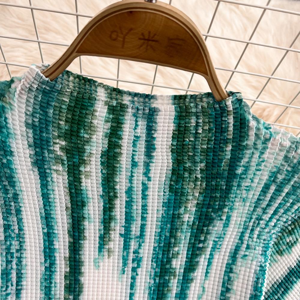 Women's Fashion Suit Gradient Color Slim Short Top Two Piece High Waist Pleated Skirt