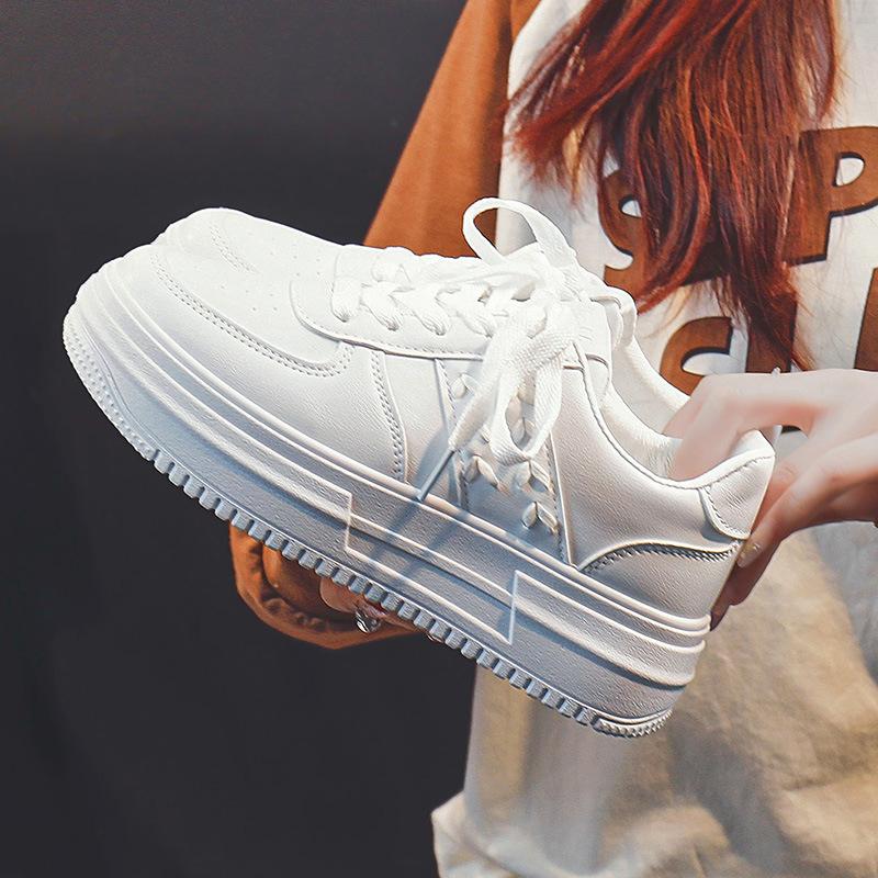 White Shoes for Women New Spring Small Look Tall Girl Student Shoes Ins Trendy All-Matching Thick-Soled Casual Sneakers