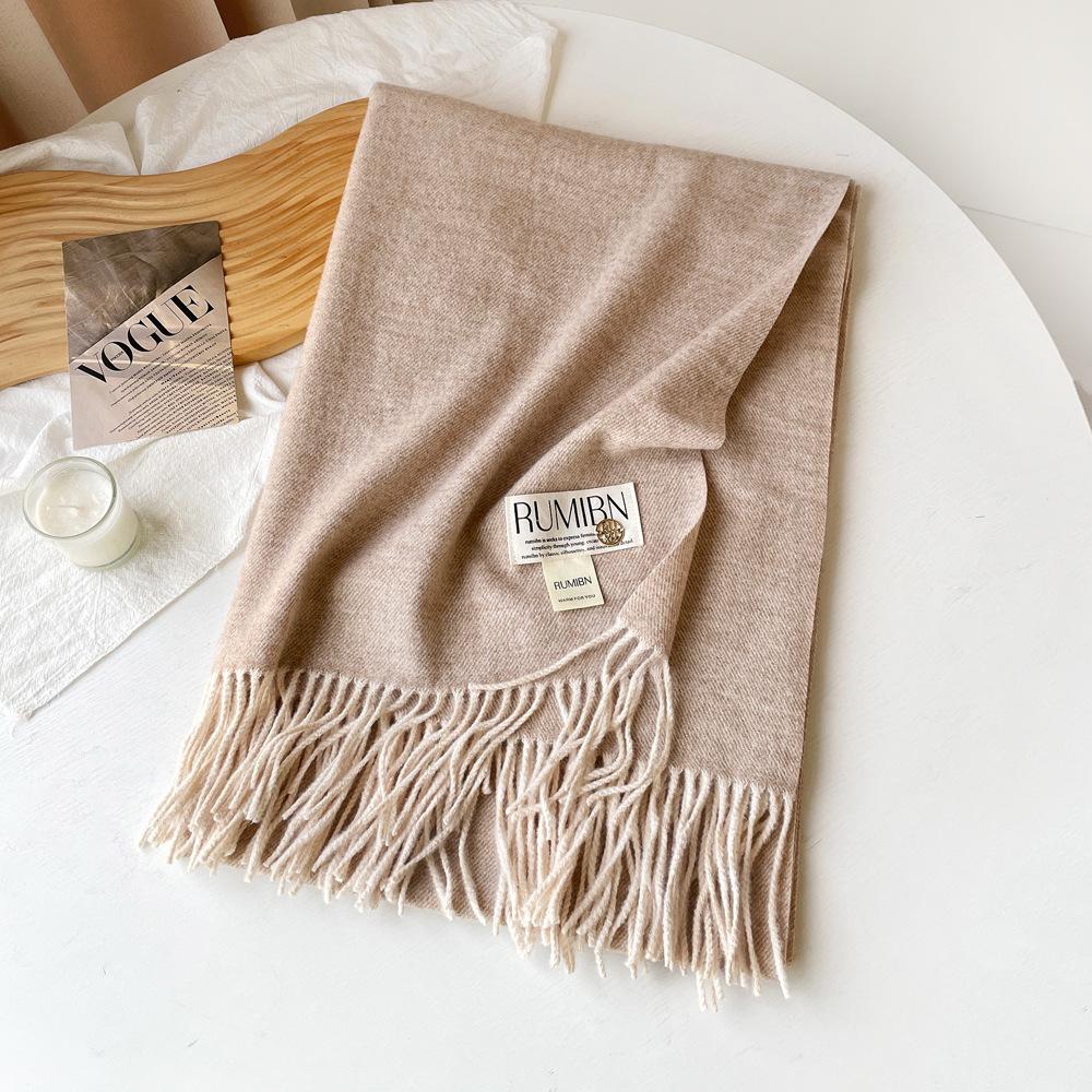 Solid color imitation cashmere scarf women's metal standard shawl women's high-grade relaxation camel-colored warm scarf