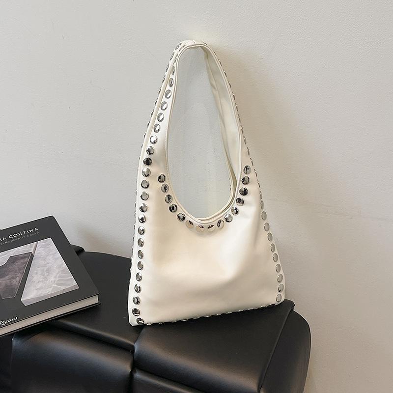 Retro Nieten Tragetasche Neue Mode Große Kapazität Kunstleder Schulter Handtasche Lässige Pendler Tasche CLE