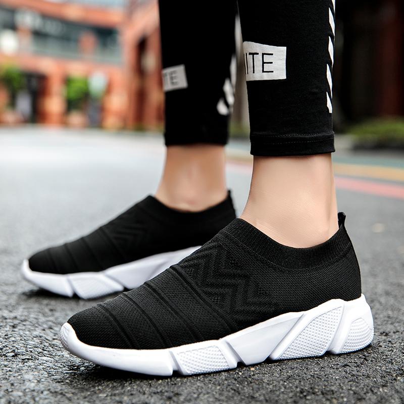 Couples Fashion Breathable Socks Solid Color Flyknit Sports Shoes Men's and Women's Outdoor Casual Shoes One Kick Off