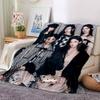 1pc Girl Group Fashion Flannel Blanket for Super Soft Cute Comfort Blanket for Travel Bedding Couch Sofa Blanket Y7308