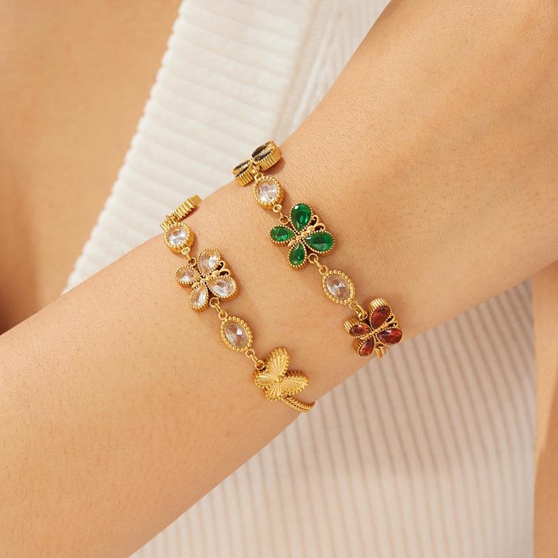Gold Vintage Cz Butterfly Curb Chain Bracelet