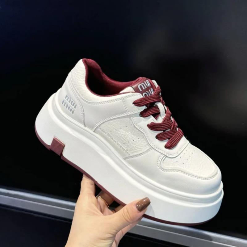 

Platform white shoes women s shoes 2025 autumn new versatile sports and leisure shoes heightened lace-up lightweight soft baseplate shoes 40