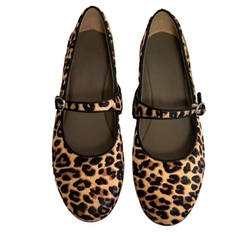 Fashion 2025 New Ladies Shoes Shallow Women's Flats Fashion Leopard Print Casual Round Toe Light Best Seller Comfortable Flat Low Heels