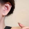 Accessible Luxury Medical Titanium Steel Flash Hua Zi Female Magnetic Ear Studs
