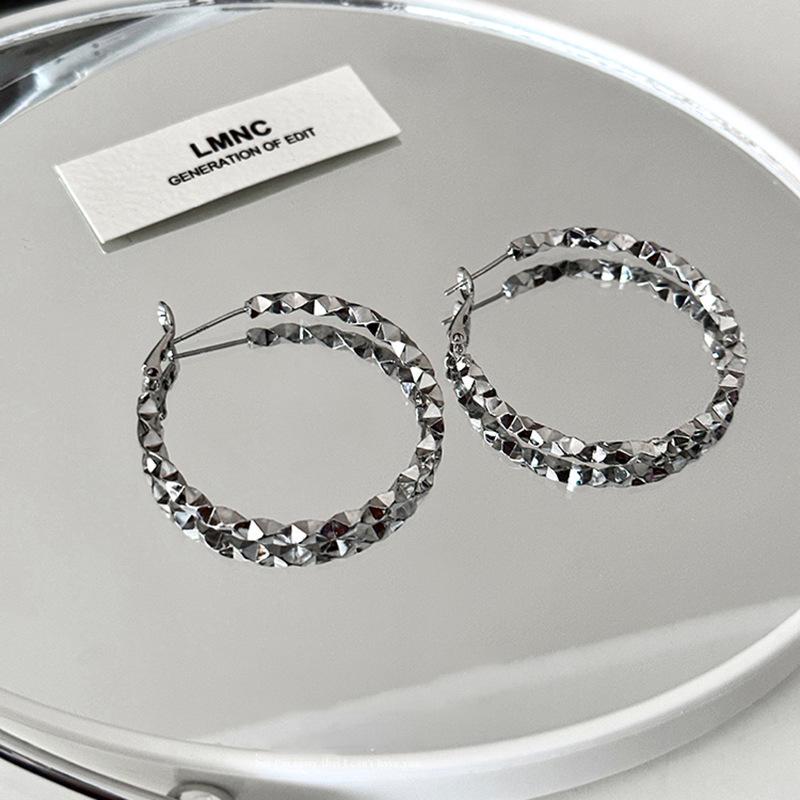 Unique Twisted Irregular Ear Hoops: 2024 French Style Women's Earrings