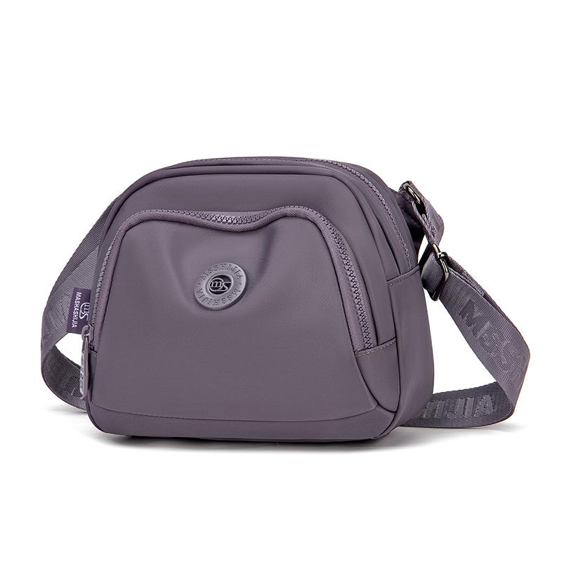 Stylish Crossbody Bag for Women with Adjustable Strap and Multiple Compartments for Daily Use and Travel