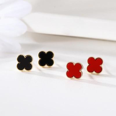 High-grade Four-leaf Clover Earrings Luxury Fashion Earrings Simple and Versatile Earrings Jewellery