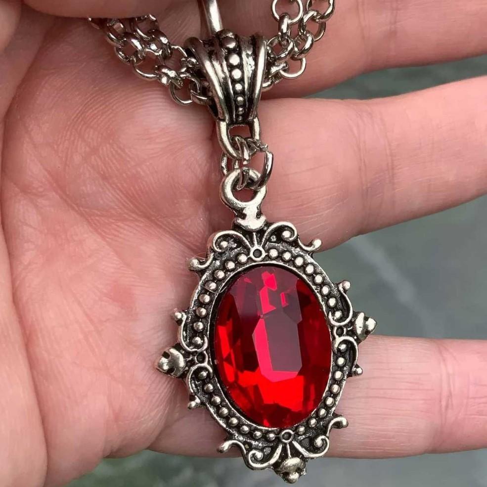 Collana Cristallo Gotica da Vampiro con Doppia Catena Argentata per Donne Accessorio di Halloween