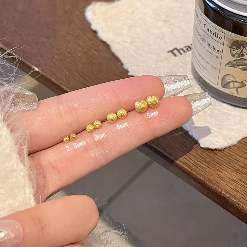Nischen Design Kleine Kugel Glatte Matte Ohrstecker, Ohrstecker, Ohrlöcher für Frauen, Goldene Bohnen Ohrringe, Ohrringe mit einfachem Temperament