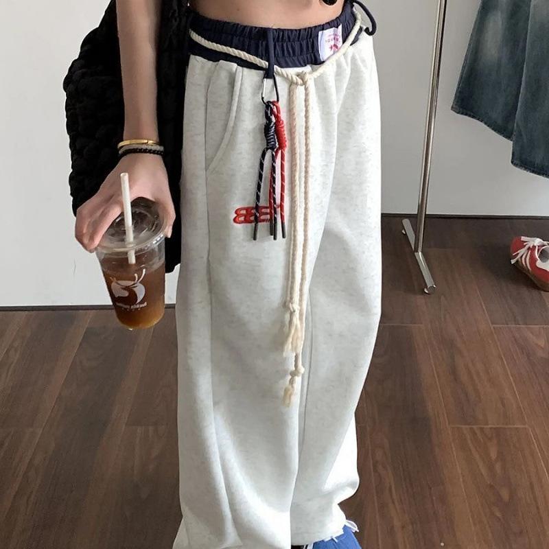 Casual Retro Street Dance Sporty Hip-hop Sweatpants for Women in Autumn and Winter, Loose Straight-leg, Slimming Wide-leg Pants